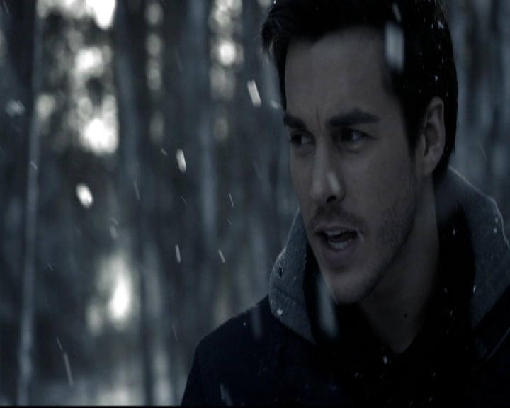 VampireDiariesWorld-dot-nl_6x17ABirdInAGildedCage1466.jpg