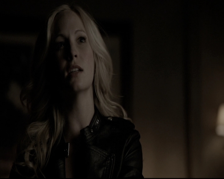 VampireDiariesWorld-dot-nl_6x17ABirdInAGildedCage1559.jpg