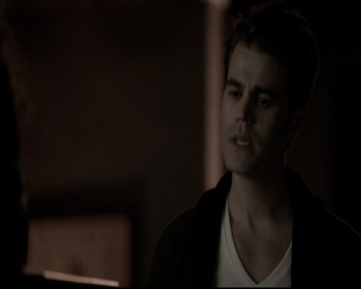 VampireDiariesWorld-dot-nl_6x17ABirdInAGildedCage1566.jpg