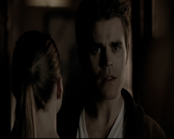 VampireDiariesWorld-dot-nl_6x17ABirdInAGildedCage1601.jpg