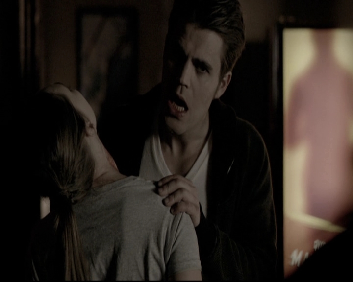 VampireDiariesWorld-dot-nl_6x17ABirdInAGildedCage1615.jpg