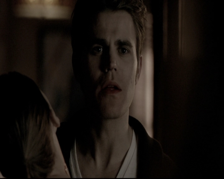 VampireDiariesWorld-dot-nl_6x17ABirdInAGildedCage1621.jpg