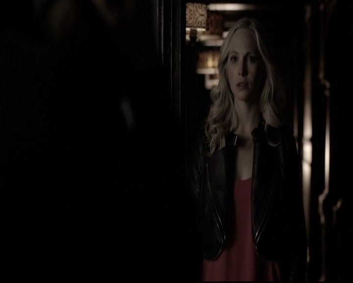 VampireDiariesWorld-dot-nl_6x17ABirdInAGildedCage1635.jpg