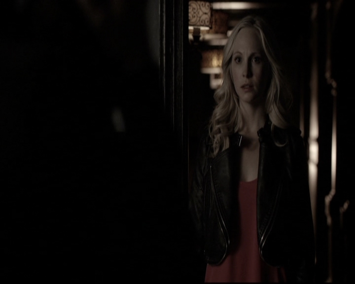 VampireDiariesWorld-dot-nl_6x17ABirdInAGildedCage1636.jpg