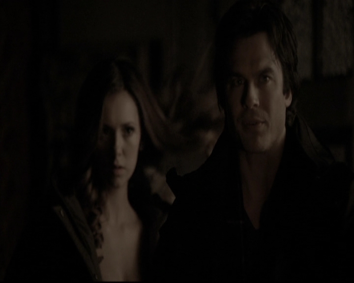 VampireDiariesWorld-dot-nl_6x17ABirdInAGildedCage1707.jpg