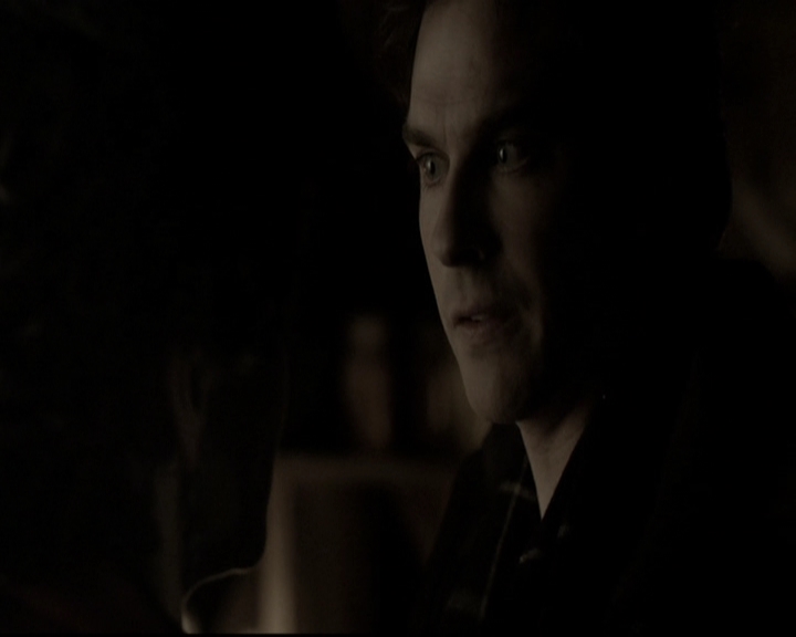 VampireDiariesWorld-dot-nl_6x17ABirdInAGildedCage1757.jpg