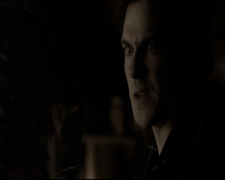 VampireDiariesWorld-dot-nl_6x17ABirdInAGildedCage1758.jpg