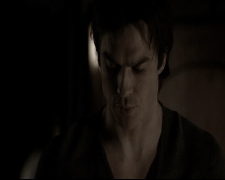 VampireDiariesWorld-dot-nl_6x17ABirdInAGildedCage1899.jpg