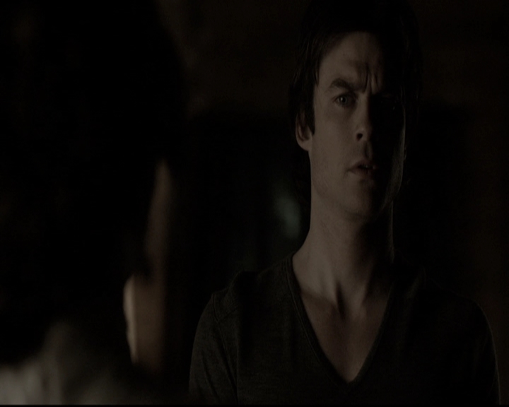 VampireDiariesWorld-dot-nl_6x17ABirdInAGildedCage1933.jpg