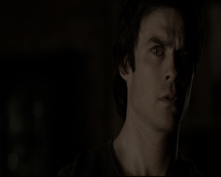 VampireDiariesWorld-dot-nl_6x17ABirdInAGildedCage1939.jpg