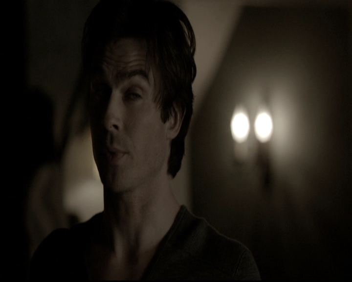 VampireDiariesWorld-dot-nl_6x17ABirdInAGildedCage1976.jpg