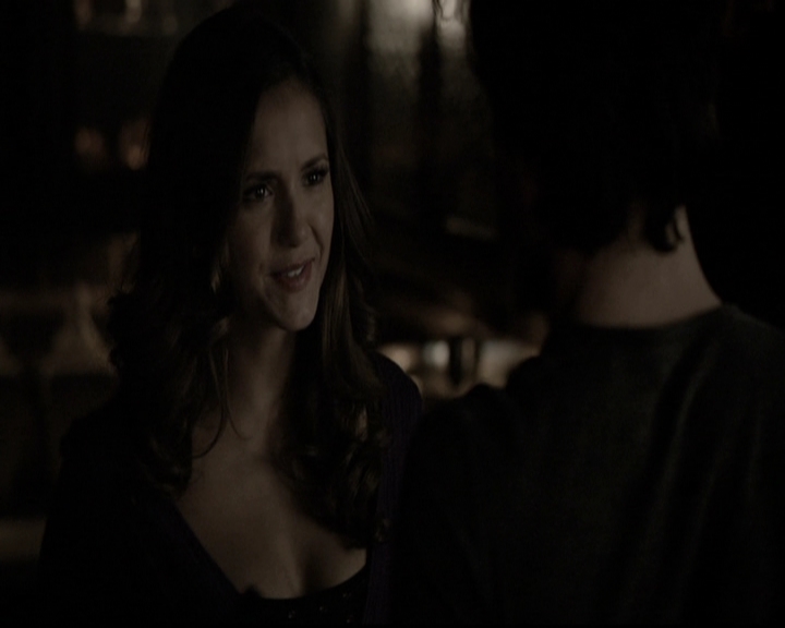 VampireDiariesWorld-dot-nl_6x17ABirdInAGildedCage2026.jpg