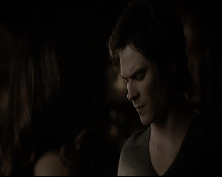 VampireDiariesWorld-dot-nl_6x17ABirdInAGildedCage2033.jpg