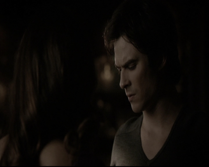 VampireDiariesWorld-dot-nl_6x17ABirdInAGildedCage2034.jpg