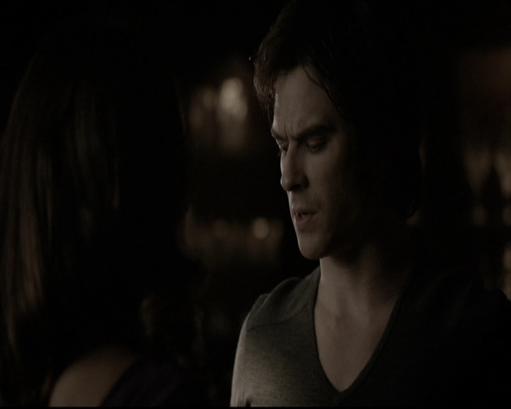 VampireDiariesWorld-dot-nl_6x17ABirdInAGildedCage2037.jpg