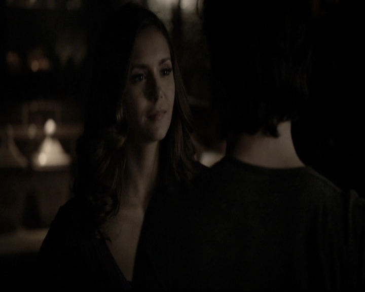 VampireDiariesWorld-dot-nl_6x17ABirdInAGildedCage2041.jpg