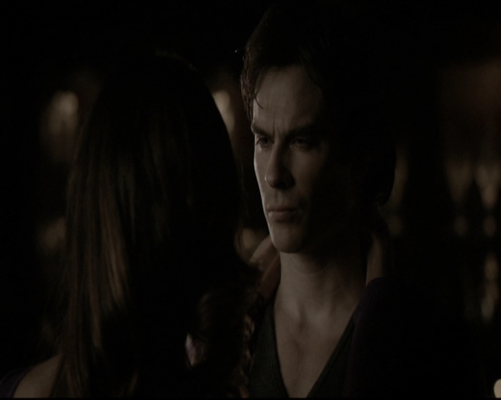 VampireDiariesWorld-dot-nl_6x17ABirdInAGildedCage2046.jpg