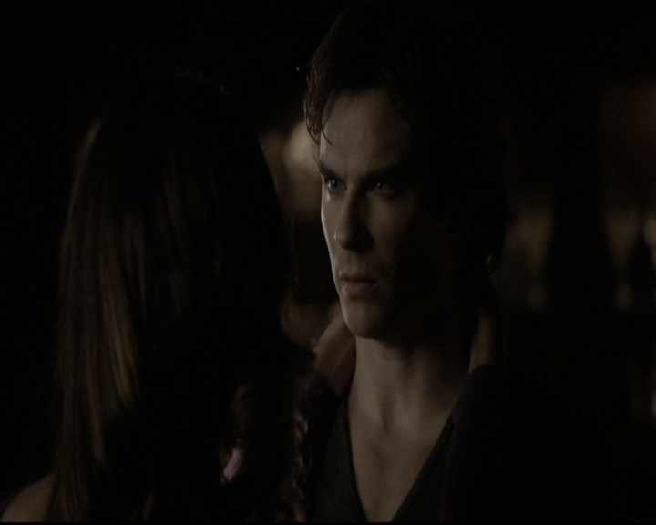 VampireDiariesWorld-dot-nl_6x17ABirdInAGildedCage2047.jpg