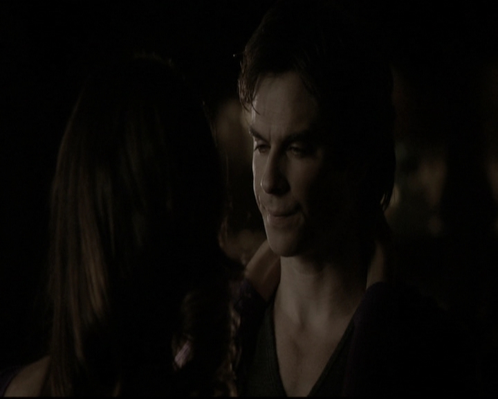 VampireDiariesWorld-dot-nl_6x17ABirdInAGildedCage2048.jpg