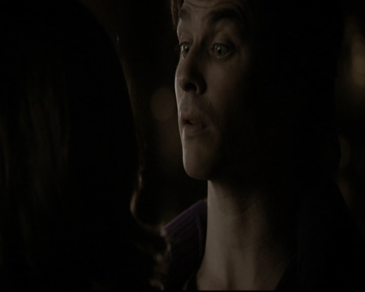 VampireDiariesWorld-dot-nl_6x17ABirdInAGildedCage2070.jpg