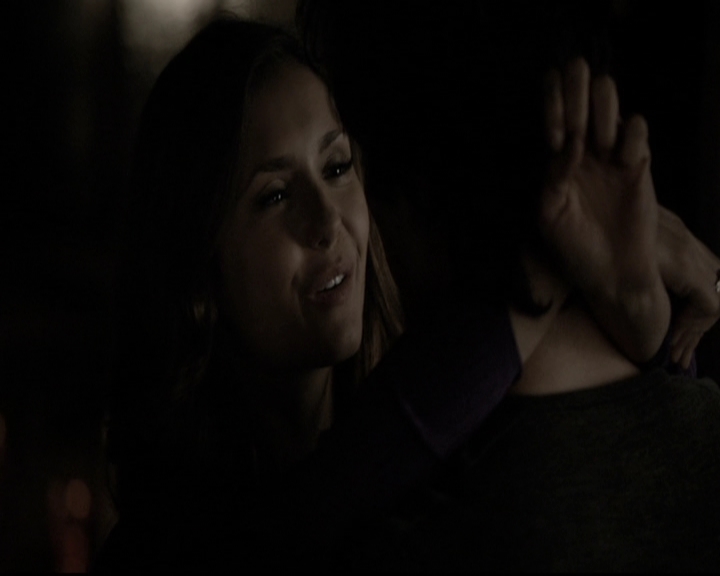 VampireDiariesWorld-dot-nl_6x17ABirdInAGildedCage2074.jpg