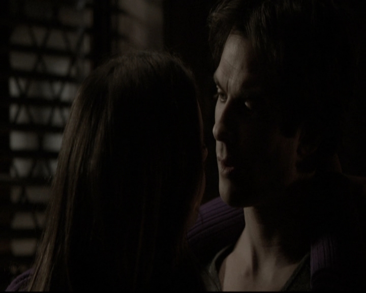 VampireDiariesWorld-dot-nl_6x17ABirdInAGildedCage2076.jpg