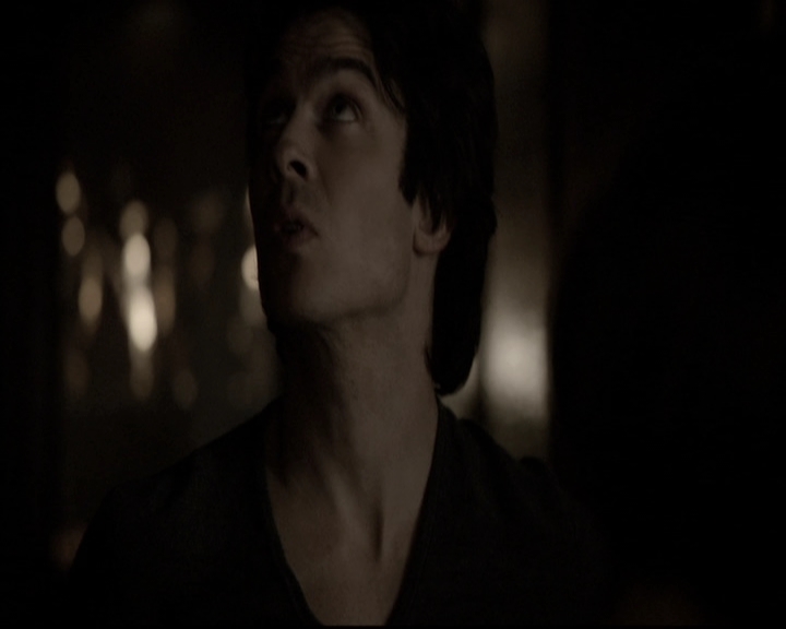 VampireDiariesWorld-dot-nl_6x17ABirdInAGildedCage2175.jpg