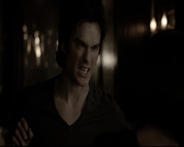 VampireDiariesWorld-dot-nl_6x17ABirdInAGildedCage2181.jpg