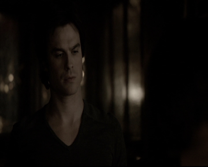 VampireDiariesWorld-dot-nl_6x17ABirdInAGildedCage2191.jpg