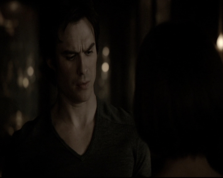 VampireDiariesWorld-dot-nl_6x17ABirdInAGildedCage2202.jpg