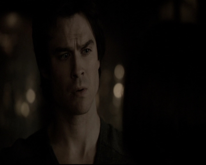 VampireDiariesWorld-dot-nl_6x17ABirdInAGildedCage2234.jpg