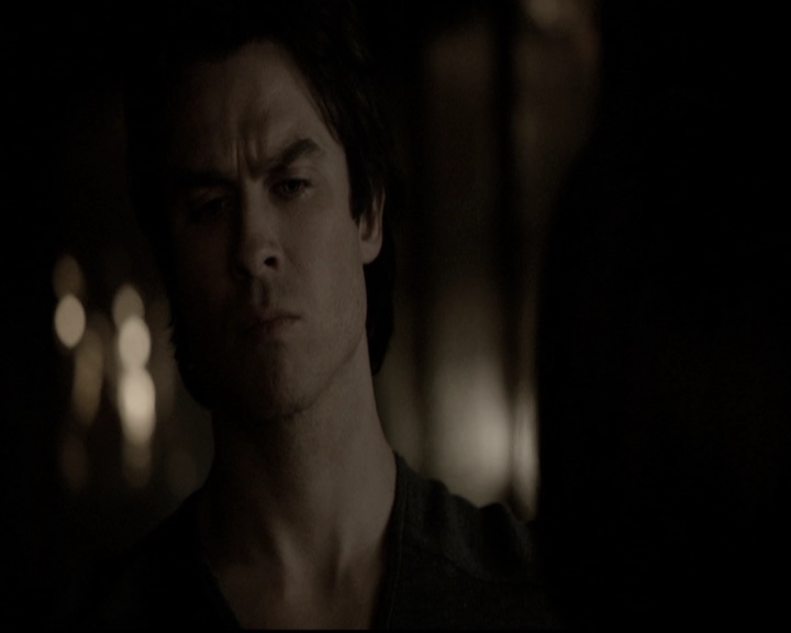 VampireDiariesWorld-dot-nl_6x17ABirdInAGildedCage2261.jpg