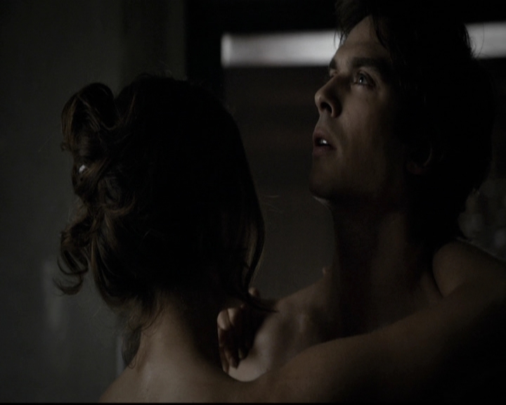 VampireDiariesWorld-dot-nl_6x18INeverCouldLoveLikeThat0218.jpg