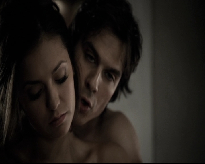 VampireDiariesWorld-dot-nl_6x18INeverCouldLoveLikeThat0236.jpg