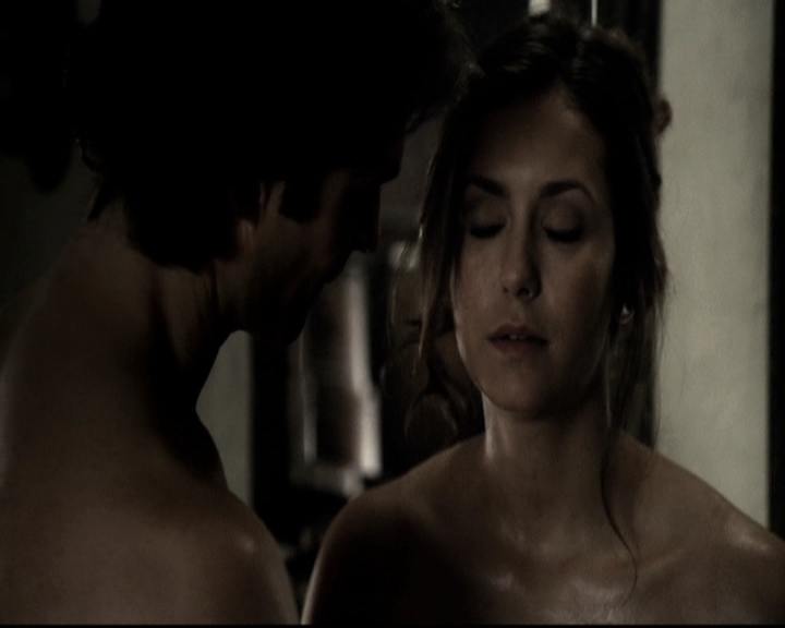 VampireDiariesWorld-dot-nl_6x18INeverCouldLoveLikeThat0248.jpg