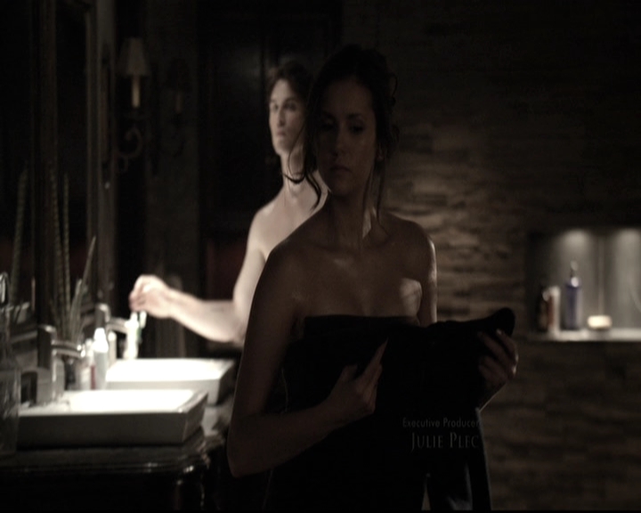 VampireDiariesWorld-dot-nl_6x18INeverCouldLoveLikeThat0254.jpg