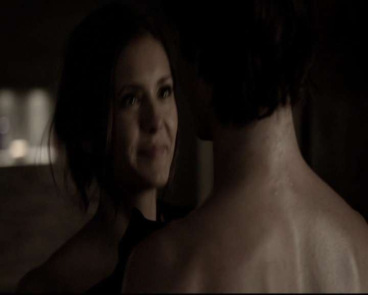 VampireDiariesWorld-dot-nl_6x18INeverCouldLoveLikeThat0271.jpg