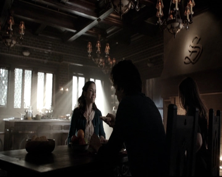 VampireDiariesWorld-dot-nl_6x18INeverCouldLoveLikeThat0285.jpg