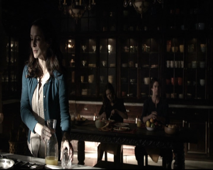 VampireDiariesWorld-dot-nl_6x18INeverCouldLoveLikeThat0339.jpg