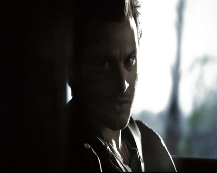 VampireDiariesWorld-dot-nl_6x18INeverCouldLoveLikeThat0389.jpg