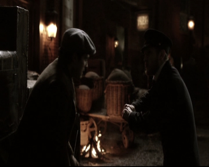 VampireDiariesWorld-dot-nl_6x18INeverCouldLoveLikeThat0409.jpg