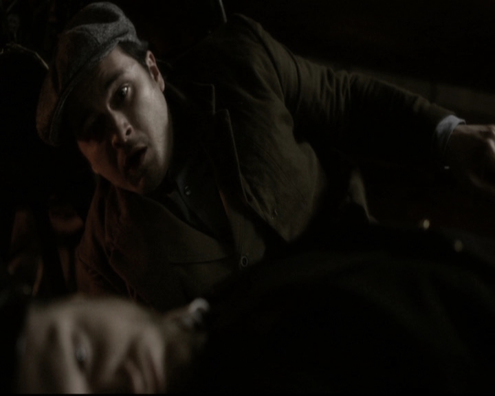 VampireDiariesWorld-dot-nl_6x18INeverCouldLoveLikeThat0427.jpg