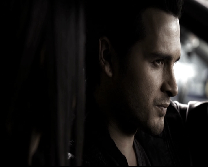 VampireDiariesWorld-dot-nl_6x18INeverCouldLoveLikeThat0459.jpg