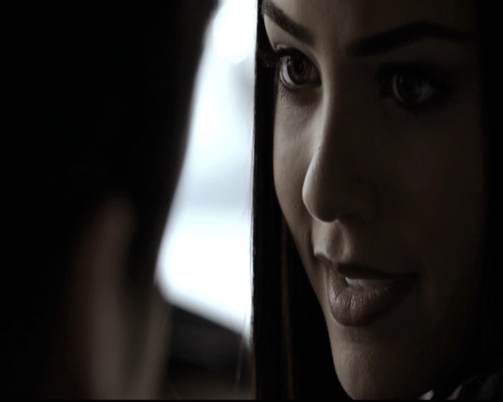 VampireDiariesWorld-dot-nl_6x18INeverCouldLoveLikeThat0475.jpg