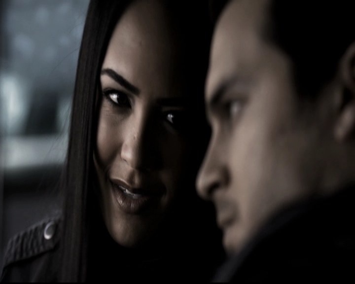 VampireDiariesWorld-dot-nl_6x18INeverCouldLoveLikeThat0483.jpg