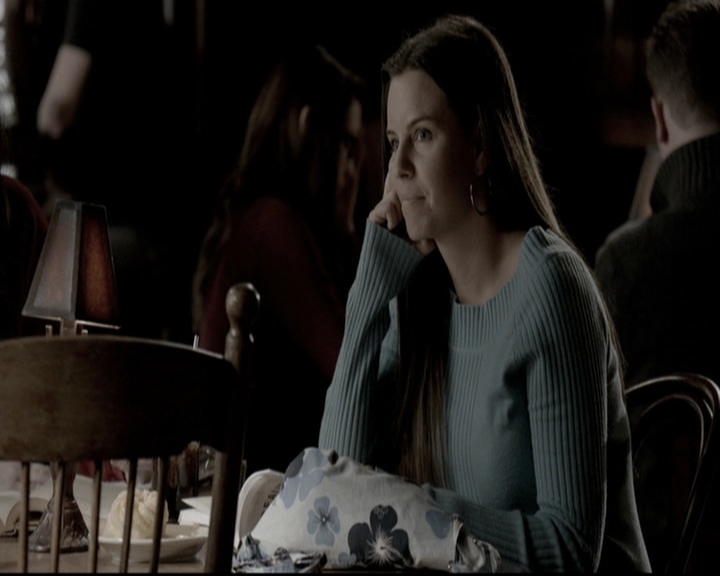 VampireDiariesWorld-dot-nl_6x18INeverCouldLoveLikeThat0511.jpg