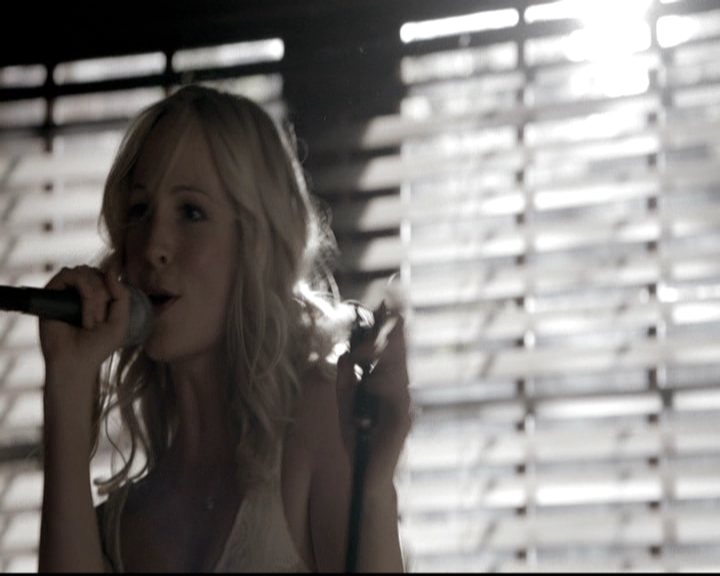 VampireDiariesWorld-dot-nl_6x18INeverCouldLoveLikeThat0515.jpg