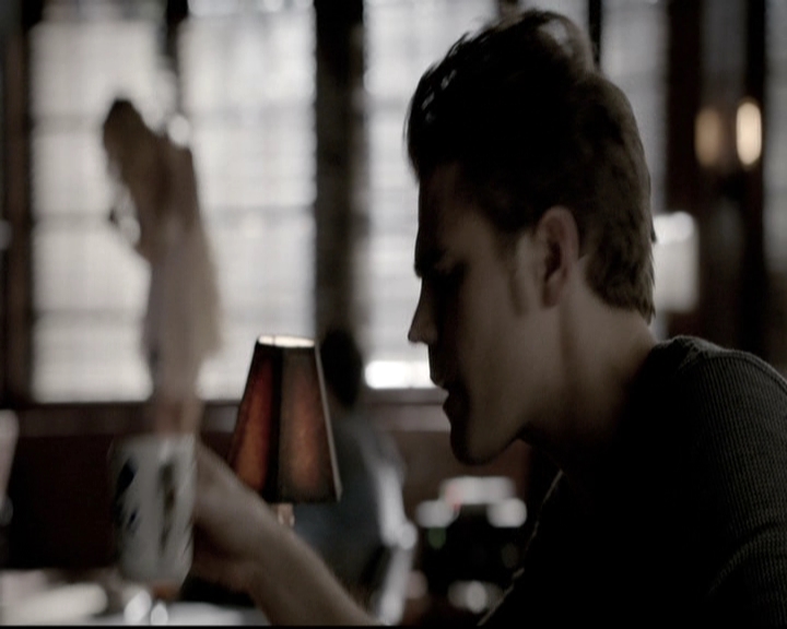 VampireDiariesWorld-dot-nl_6x18INeverCouldLoveLikeThat0568.jpg