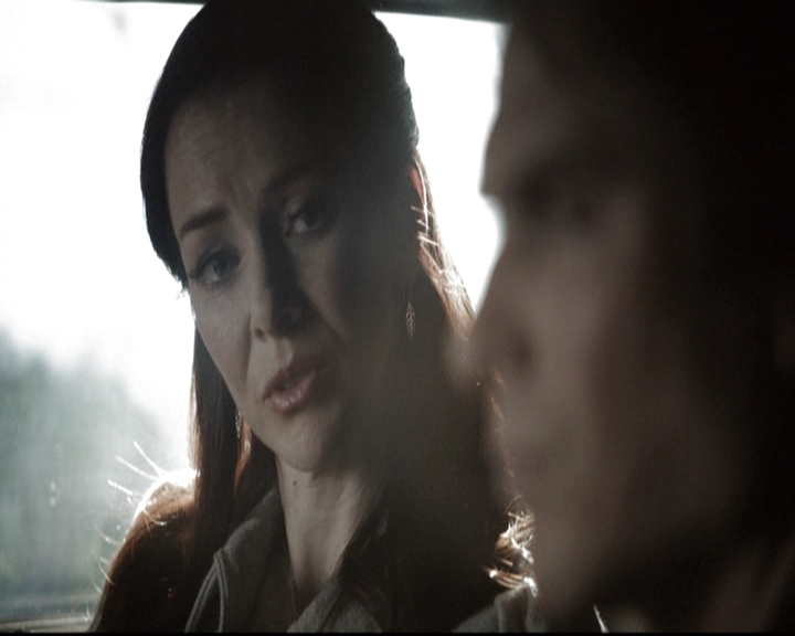 VampireDiariesWorld-dot-nl_6x18INeverCouldLoveLikeThat0677.jpg