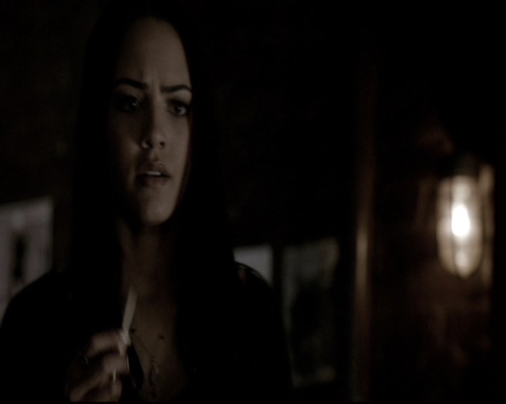 VampireDiariesWorld-dot-nl_6x18INeverCouldLoveLikeThat0781.jpg